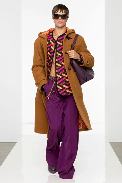 Look 13